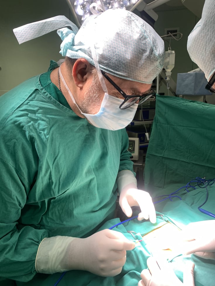 Ευάγγελος Νιάκας Χειρούργος